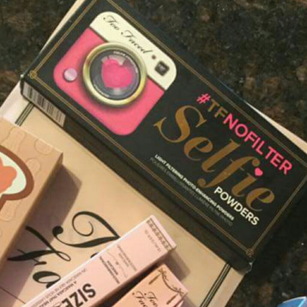 Too Faced Selfie Powders
